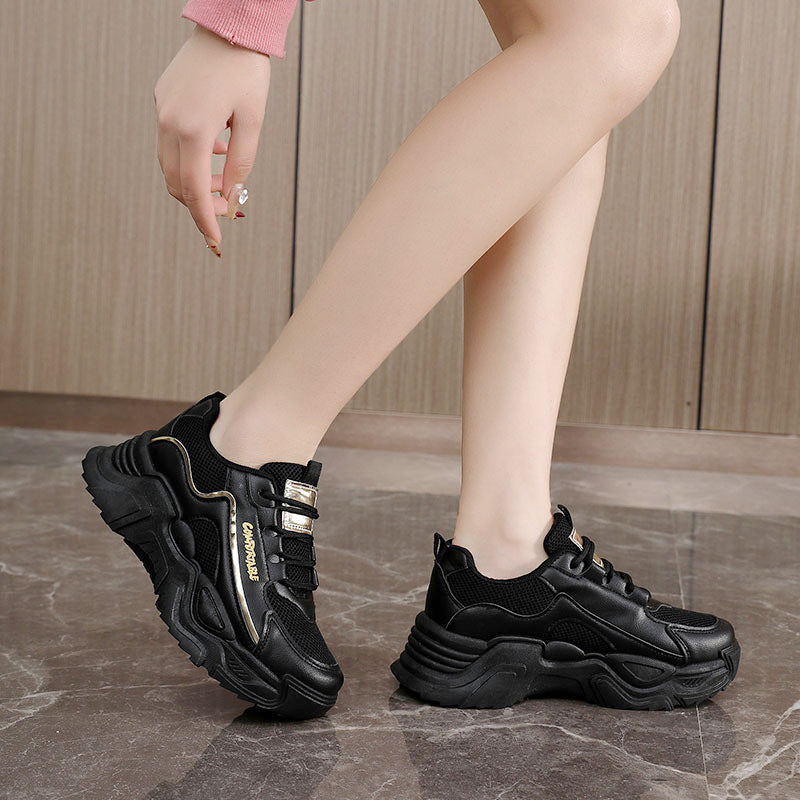 Damen Sportliche Sneakers mit modischer Metallic-Applikation und strukturierter Oberfläche R&B
