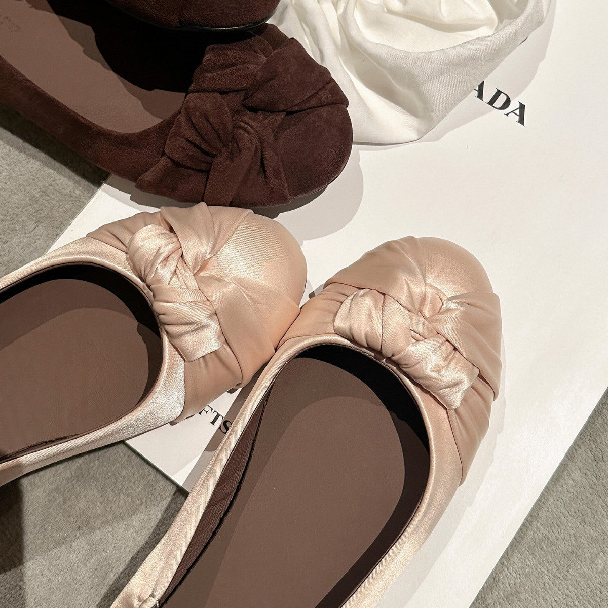 Damen Ballerinas mit weich gepolstertem Futter und eleganter Schleife R&B