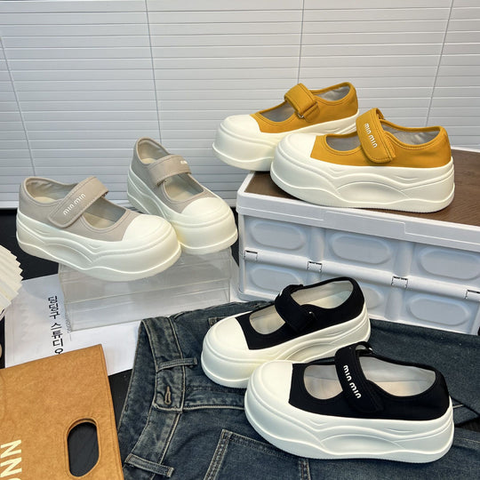 Damen Sportliche Slip-On Sneakers mit verstellbarem Klettverschluss und dämpfendem Fußbett R&B