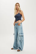 Damen Weite Cargo-Jeans mit praktischen Seitentaschen