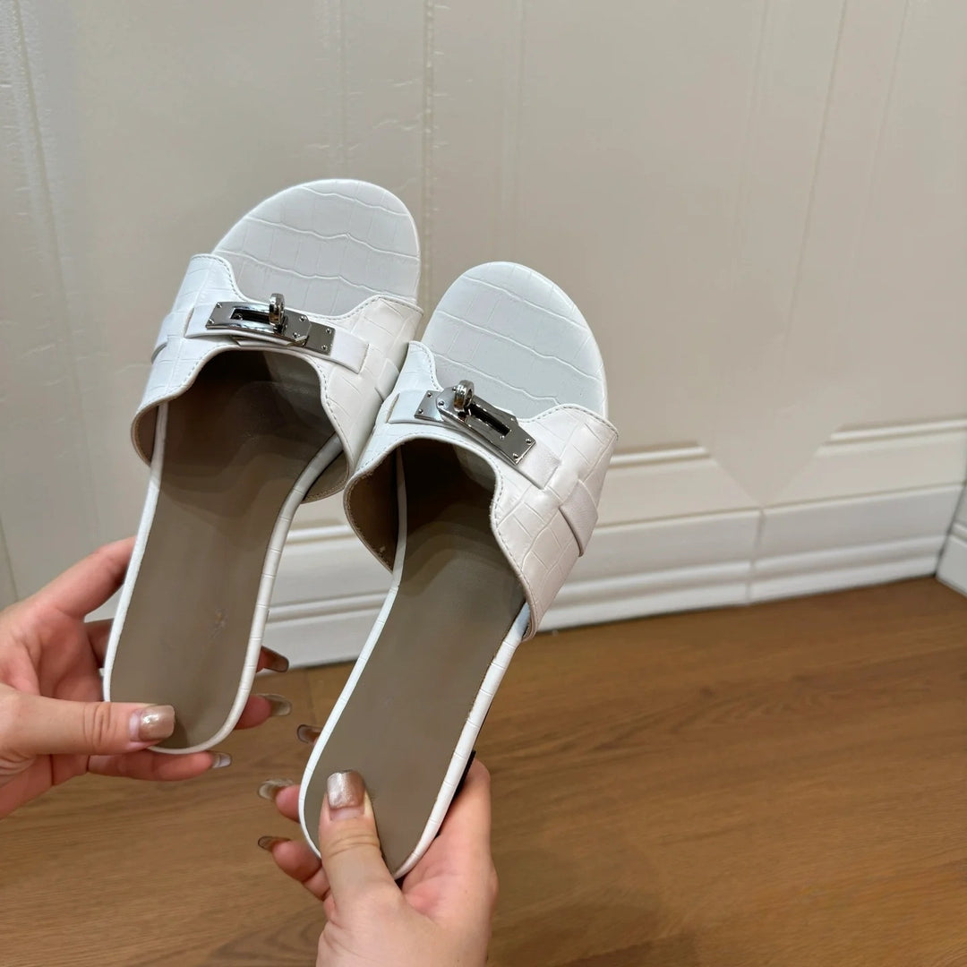 Damen Komfortable Slipper mit Glanzdetails R&B