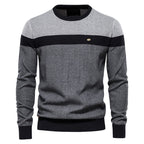 Herren Strickpullover mit modernem Farbblockdesign und feiner Struktur
