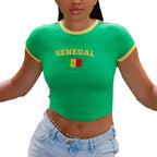 Damen Crop-Top mit kulturellem Schriftzug und Figurbetontem Schnitt R&B