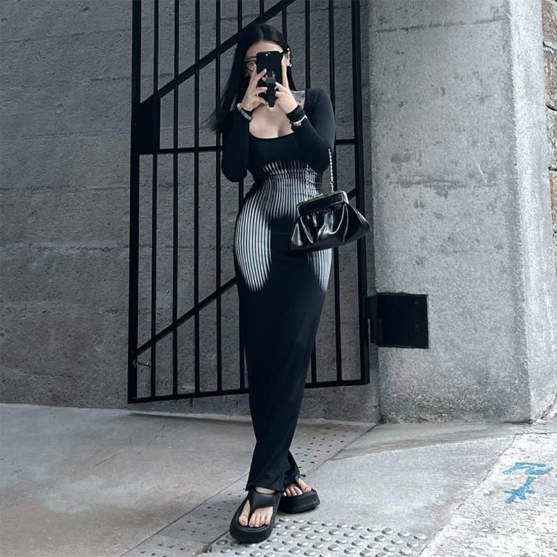 Damen Elegantes Maxikleid mit wellenförmigem Design und langen Ärmeln R&B