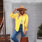 Damen Oversized Denim Jacke mit fransigen Details und Knopfleiste R&B