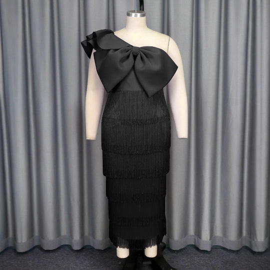 Damen Cocktailkleid mit voluminösem Rüschendesign und Fransen R&B