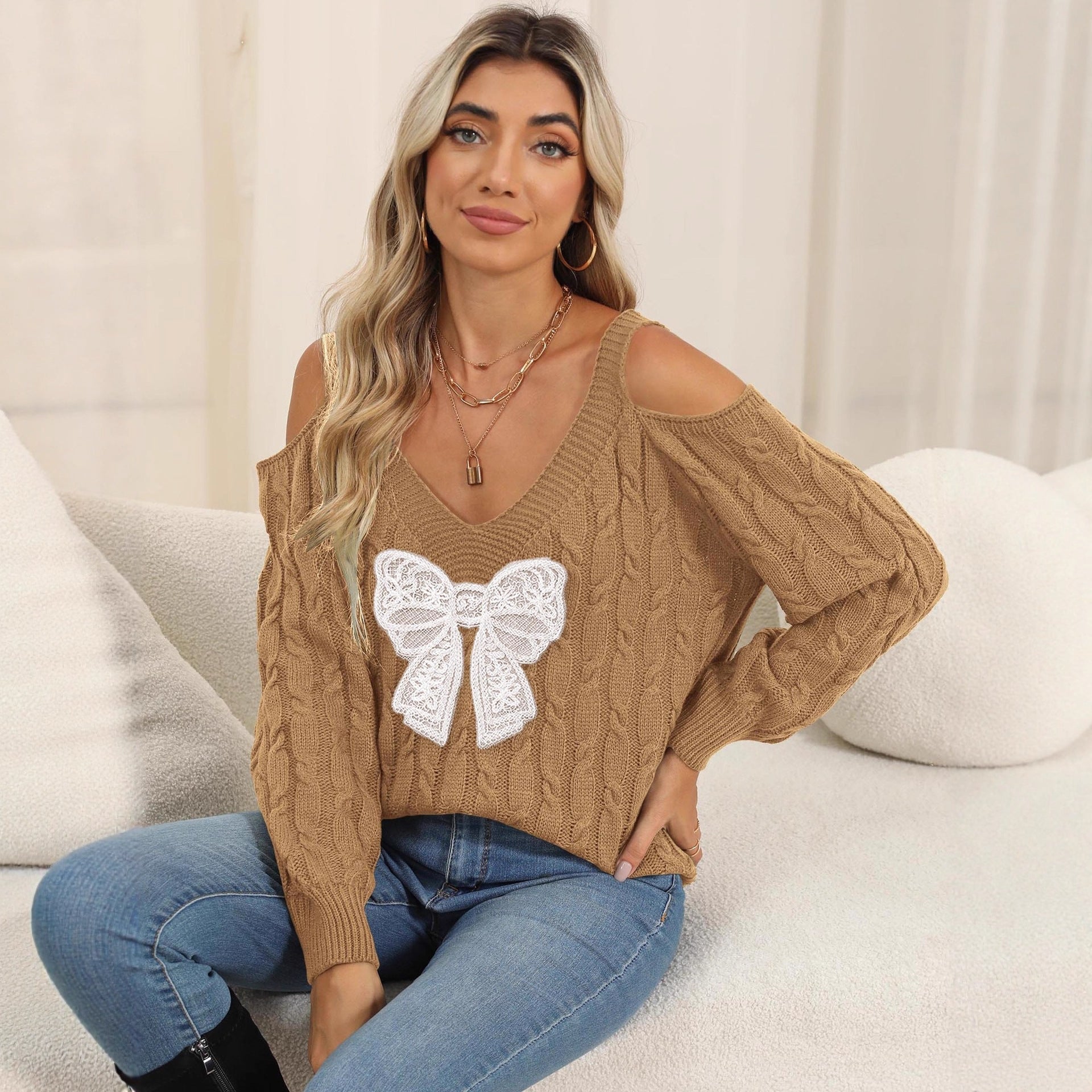 Damen modischer Pullover mit verspielt eingestricktem Schleifenmotiv R&B