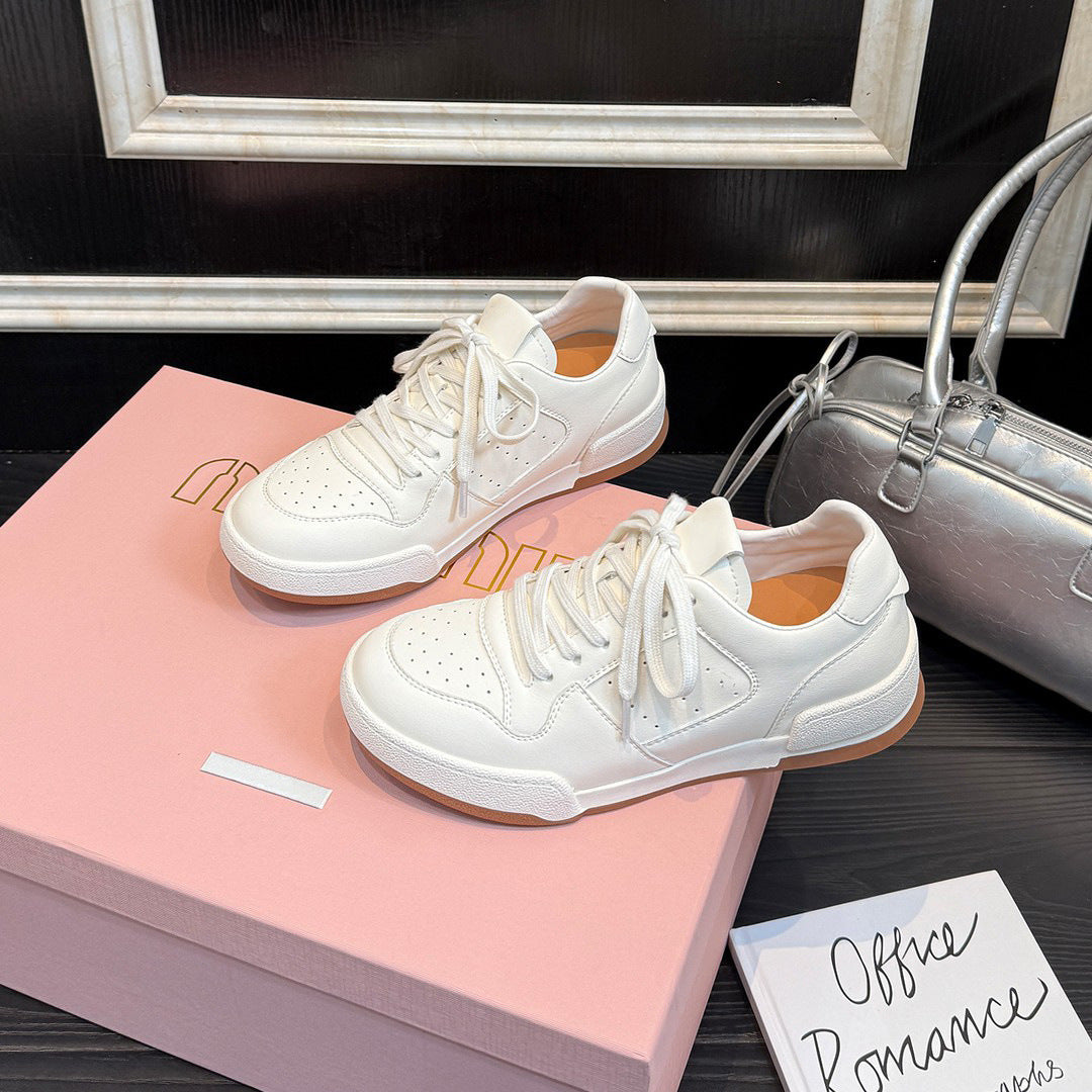 Damen sportive Sneaker aus hochwertigem Leder mit atmungsaktiver Mesh-Zunge R&B