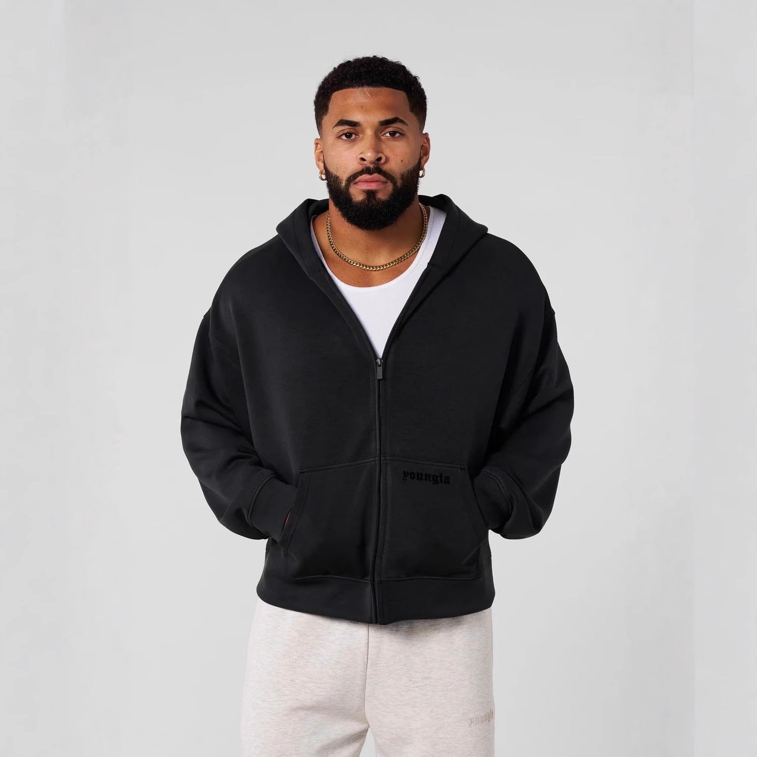 Herren Kapuzenpullover mit durchgehendem Reißverschluss und praktischen Taschen R&B