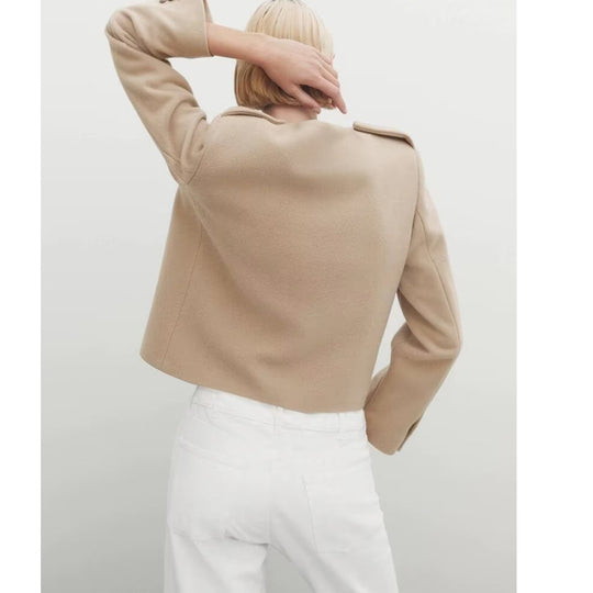 Damen Kurzjacke mit praktischen Taschen und eleganten Knopfdetails R&B