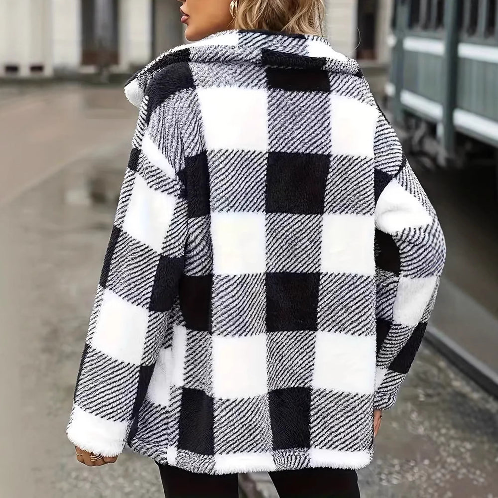 Damen Kuschelige Fleecejacke mit individuellen Karomuster R&B