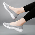 Damen nan Hybrid-Ballerina-Sneaker mit nahtlosem Strickobermaterial, ergonomischem Komfortfußbett und griffiger Laufsohle R&B