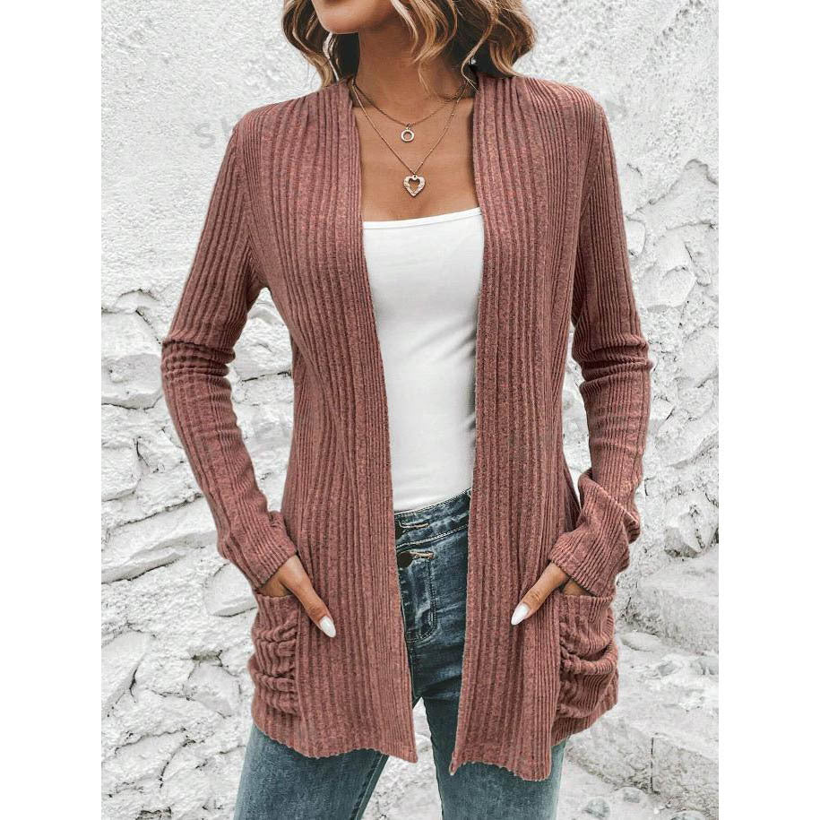 Damen Strickjacke mit wärmendem Rippenmuster und praktischen Taschen R&B