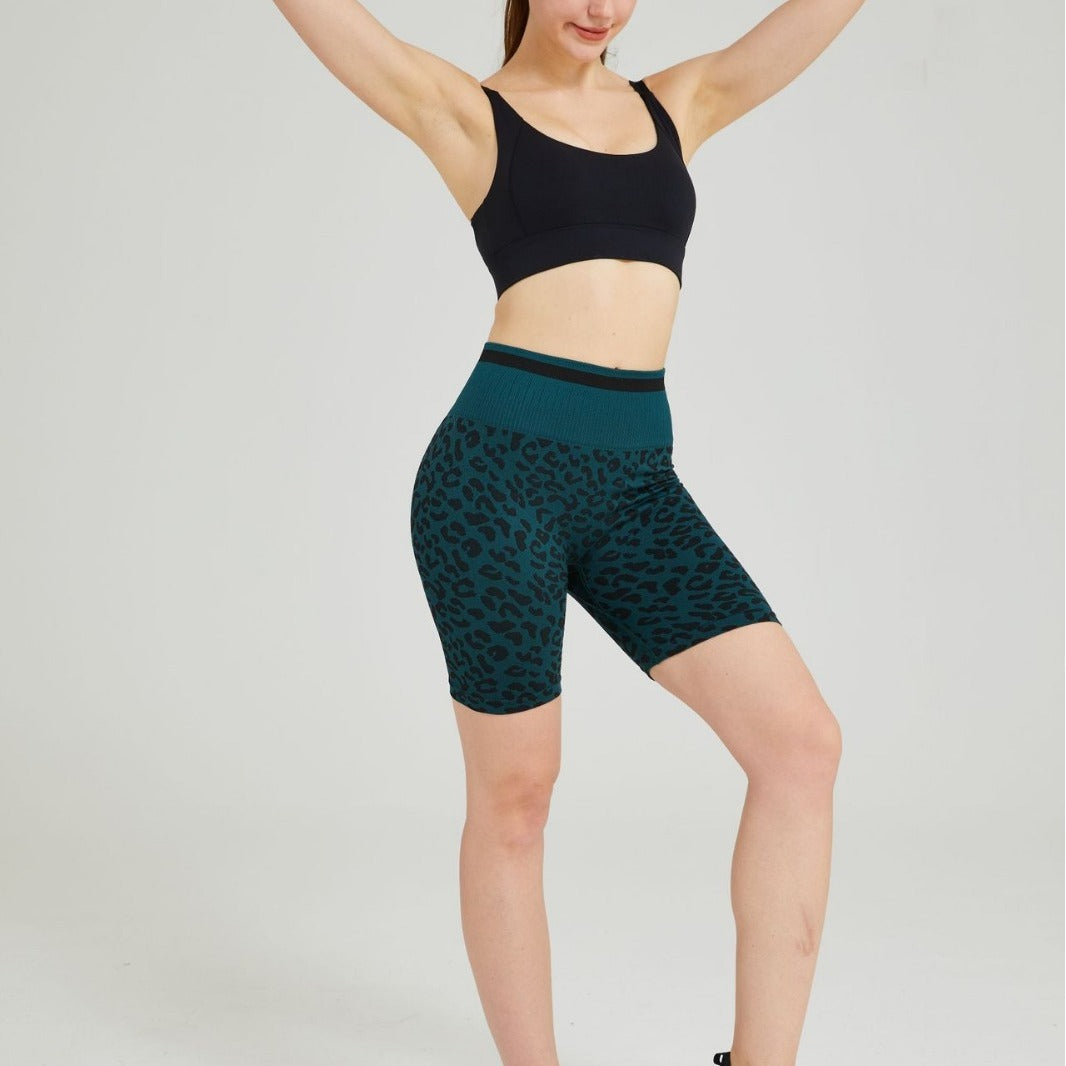 Damen Sportliche Radlerhosen mit innovativem Leopardenmuster R&B