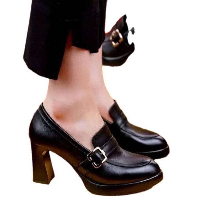 Damen Elegante Pumps mit modischer Schnallenverzierung R&B