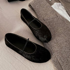 Damen Ballerinas aus samtigem Obermaterial mit elastischem Riemen R&B