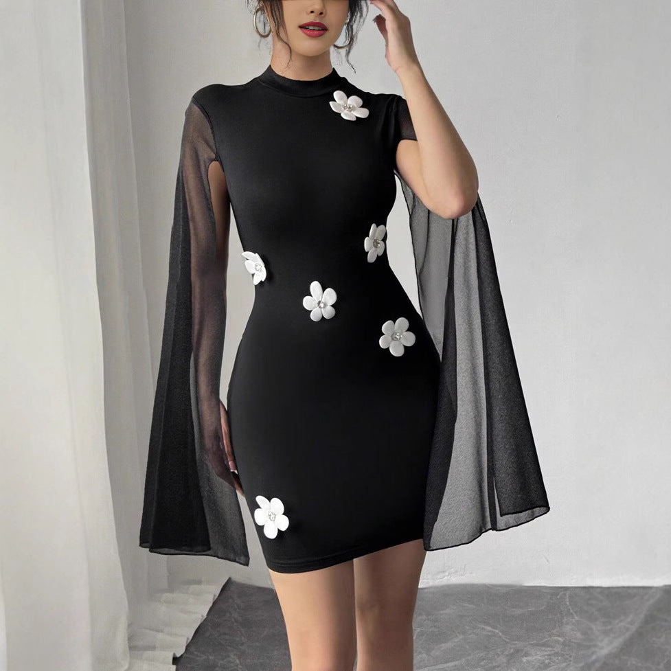 Damen figurbetontes Kleid mit transparenter Umarmung und Blumenapplikationen R&B