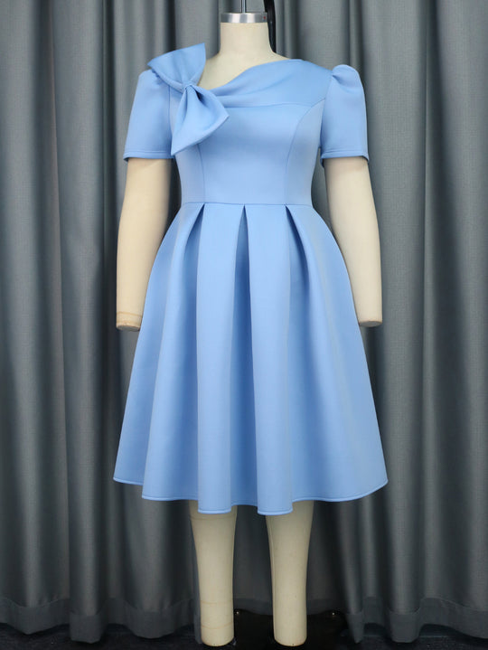 Damen Cocktailkleid mit kunstvollem Schleifenakzent und taillierter Silhouette R&B