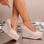 Damen Wedge-Pumps mit elegantem samtigem Obermaterial und komfortablem Fußbett R&B