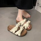 Damen modische Riemchen-Sandalen mit eleganten Schleifen und Perlen-Applikationen