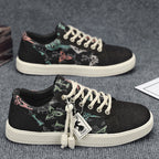 Damen modische Canvas Sneakers mit einzigartigem grafischem Design