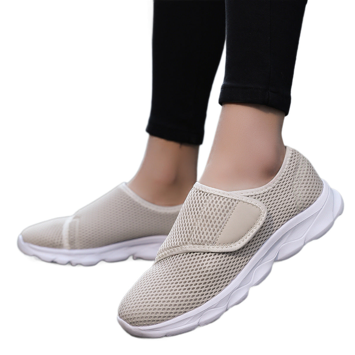 Damen Leichte und atmungsaktive Slip-On Sneakers mit flexiblem Obermaterial