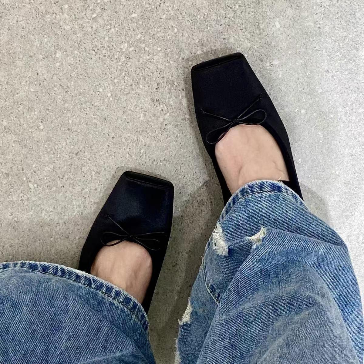 Damen Ballerinas aus hochwertigem Kunstleder mit eleganten Schleifendetails R&B