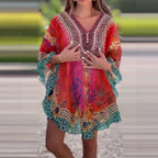 Damen nan kurzes Tunika-Kaftan mit verziertem V-Ausschnitt und floral-animalischer Bordüre R&B