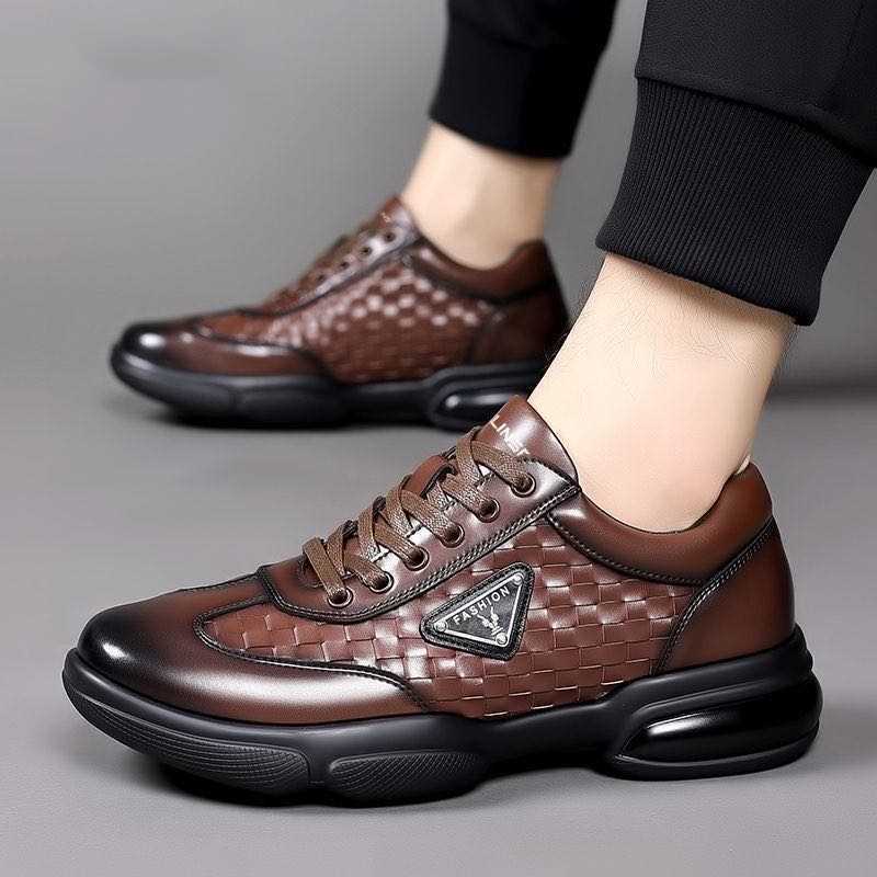Herren Sportliche Sneaker aus hochwertigem Leder mit geflochtenen Details R&B