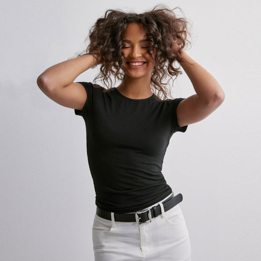 Damen Slim Fit T-Shirt aus hochwertigem Baumwollmix mit elastischem Stretch R&B
