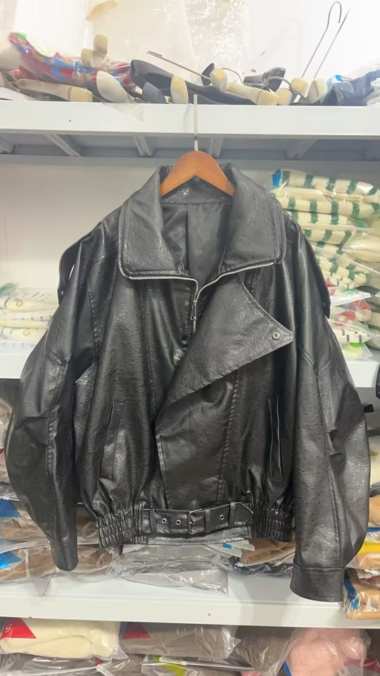 Damen modische Kunstlederjacke mit asymmetrischem Schnitt und dekorativem Gürtel R&B