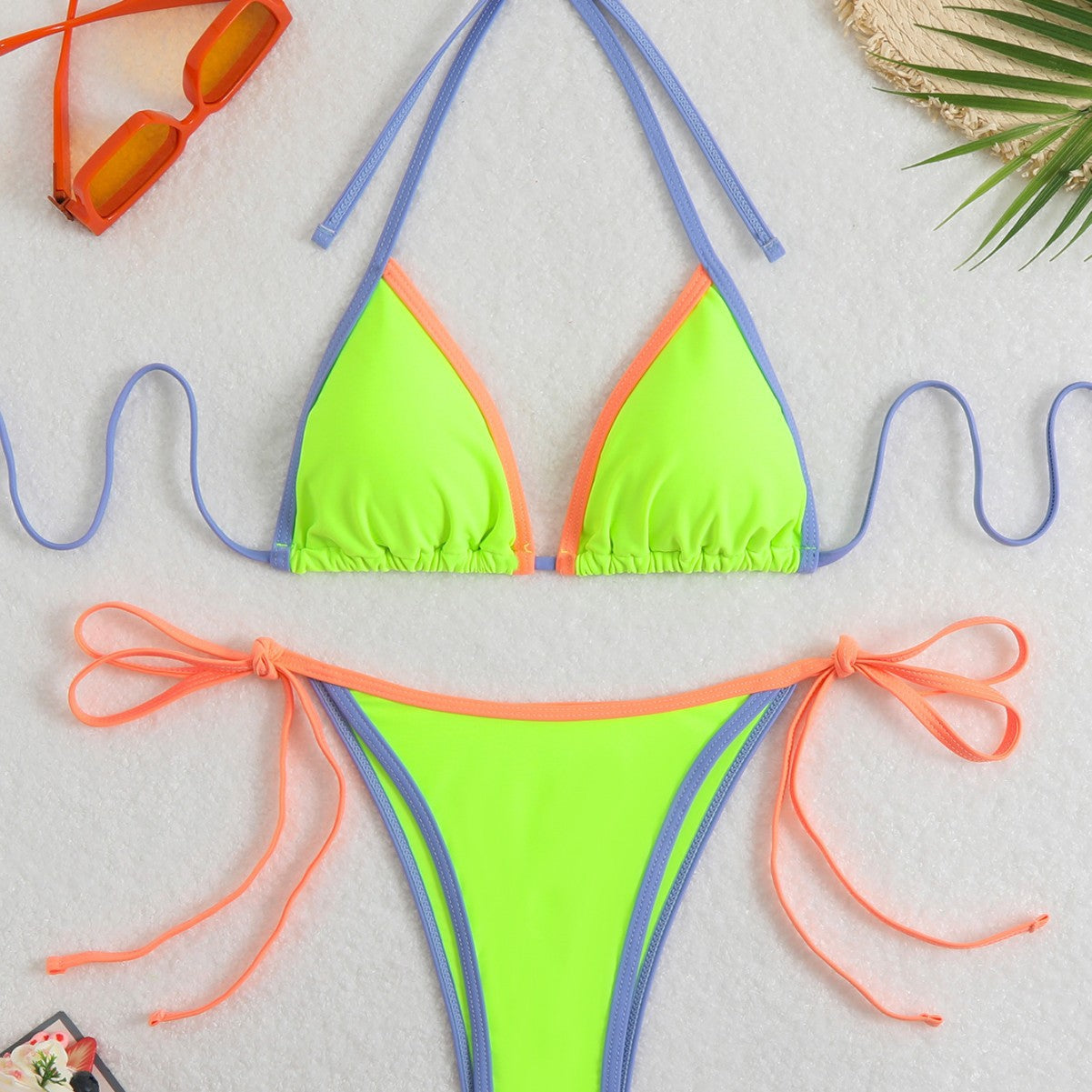 Damen Bikini-Set mit verstellbaren Trägern und buntem Farbakzent R&B