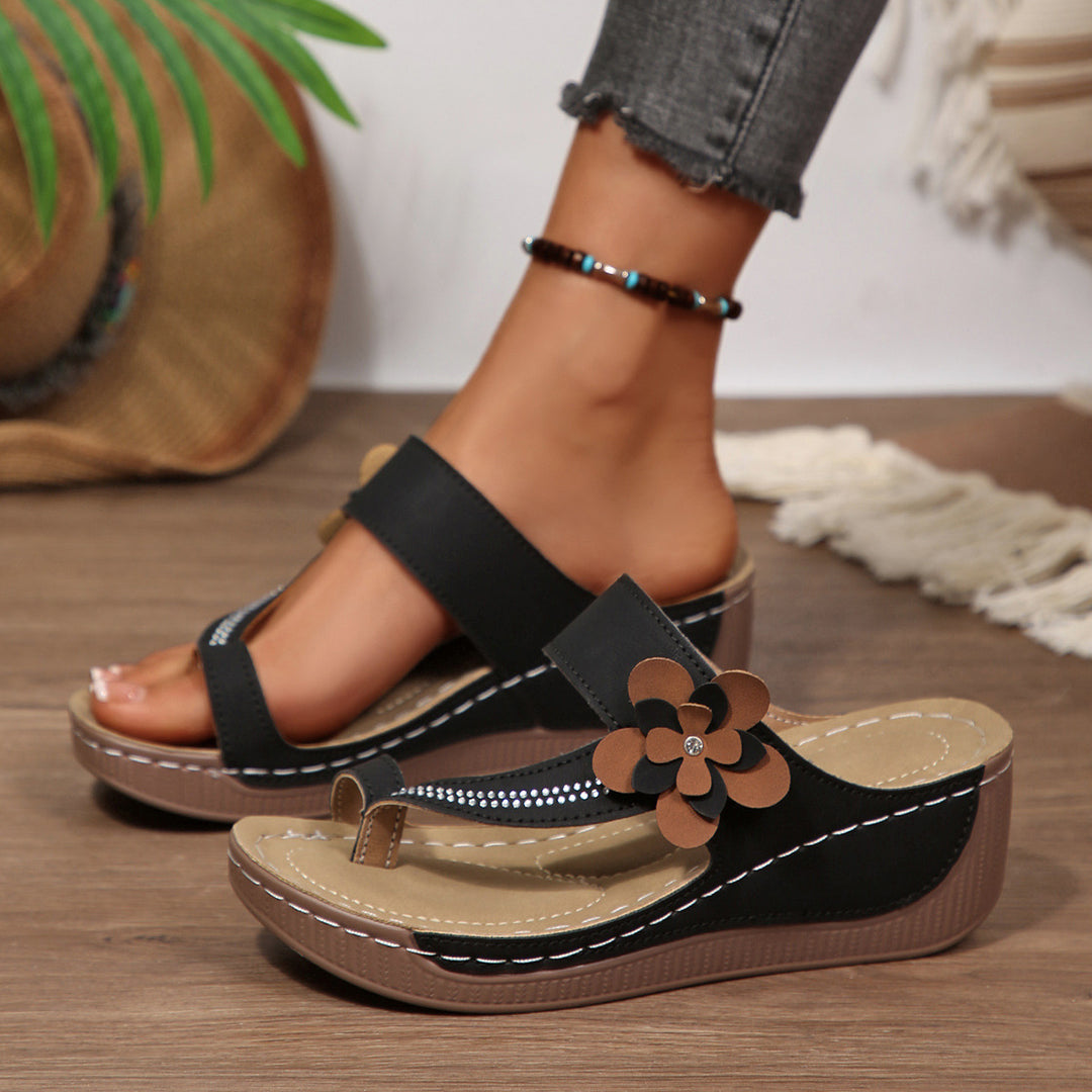 Damen Sandalen mit floralem Dekor und komfortablem Plateau R&B