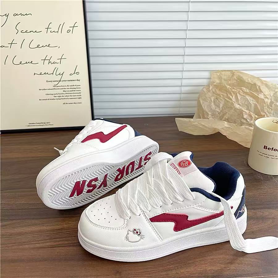 Damen Sneakers mit süßem Tierdesign und flauschigen Details