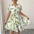 Damen Wickelkleid mit floralem Muster und schwingendem Rock R&B