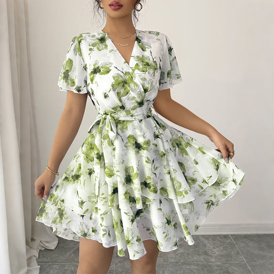 Damen Wickelkleid mit floralem Muster und schwingendem Rock R&B