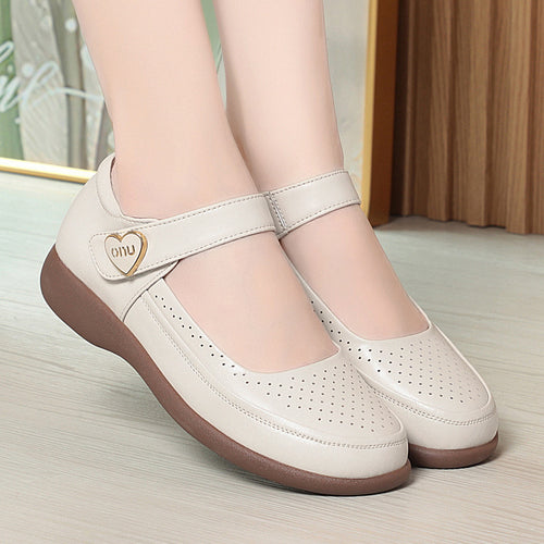 Damen Komfortable Mary Jane Ballerinas mit atmungsaktiven Perforationen und verstellbarem Riemen R&B
