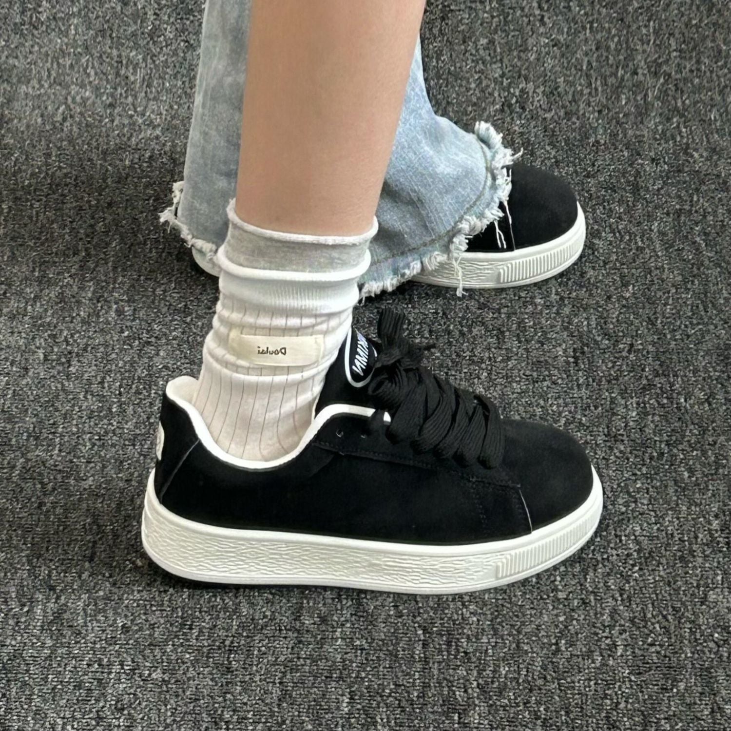 Damen Sportliche Freizeitsneaker mit atmungsaktiver Oberflächenstruktur und rutschfester Sohle