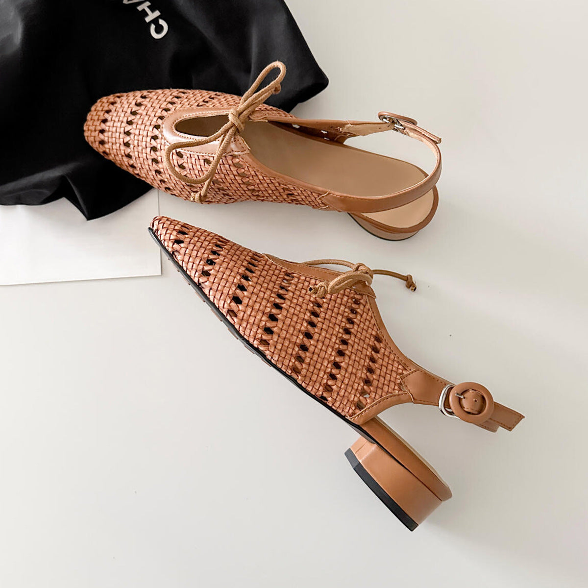 Damen Elegante Slingback-Sandalen mit raffiniertem Netzdesign und bequemer Riemenverstellung