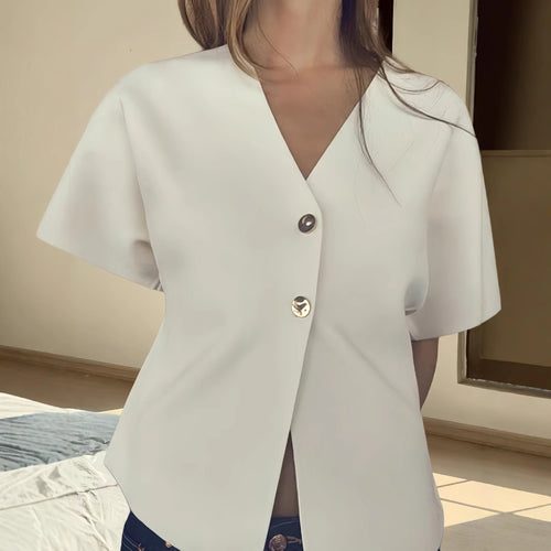 Damen Bluse mit innovativem Schnitt und eleganten Details R&B