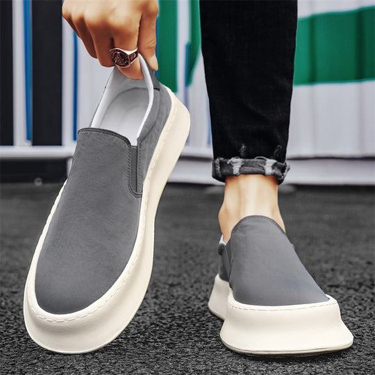 Damen Slip-On Sneaker mit modischem Design und komfortabler Laufsohle R&B