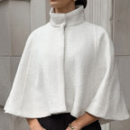 Damen Oversized Wollcape mit hohem Kragen und Knopfdetail R&B
