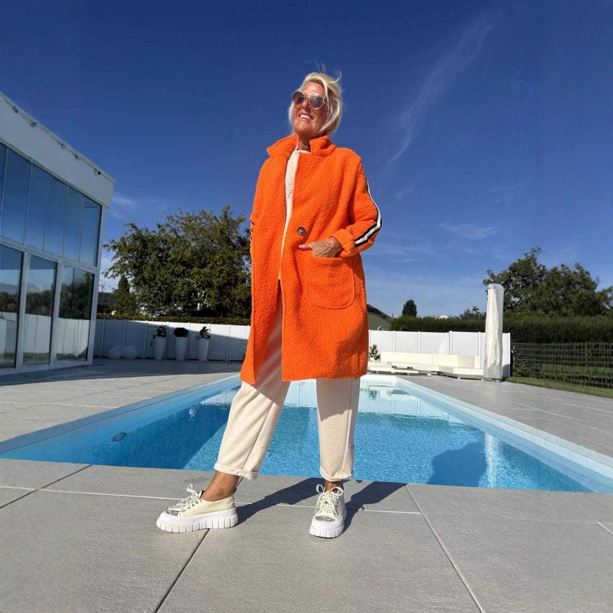 Damen Sportliche Longjacke mit praktischen Taschen und Streifenmotiv R&B
