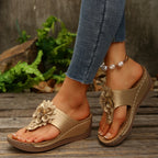 Damen Komfortable Sandalen mit Blumenapplikationen R&B