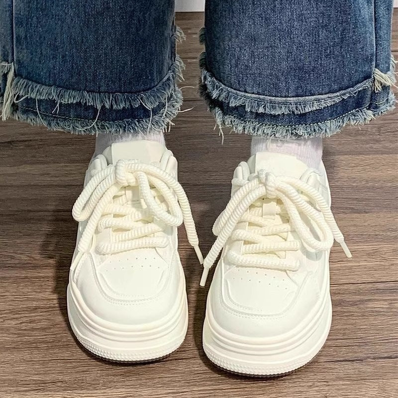 Damen Komfortable Sneaker mit dicker Gummisohle und atmungsaktivem Obermaterial