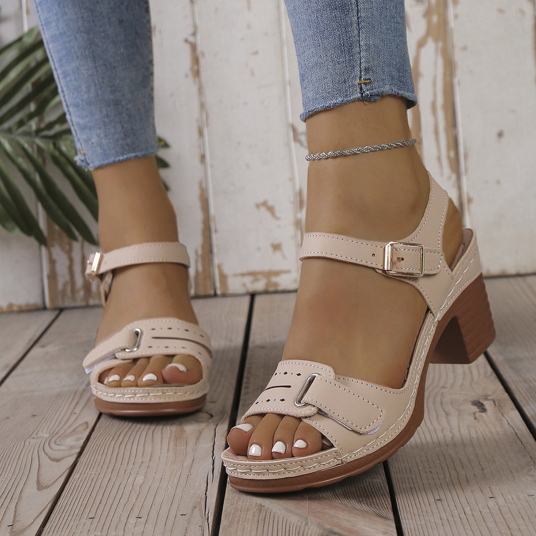 Damen modische Sandaletten mit eleganter Schnalle und Holz-Blockabsatz R&B