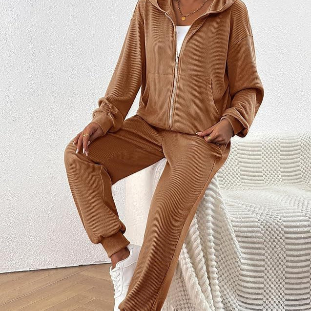 Damen Lässiges Set aus strukturiertem Hoodie und Jogginghose R&B