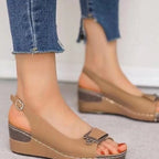Damen Komfortable Sandalen mit verstellbarem Riemen und gepolstertem Fußbett R&B