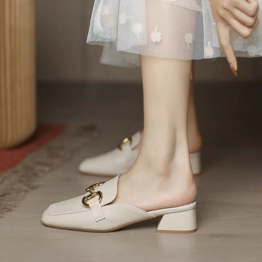 Damen Elegante und bequeme Mules mit geschlossenen Zehen und modischen Details R&B
