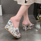 Damen Wedge-Sandalen mit floralem Design und komfortabler Fußbettung R&B